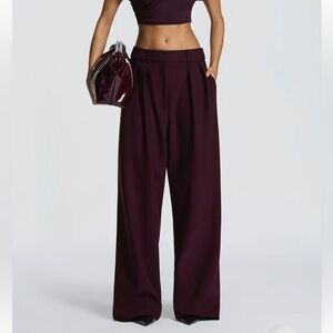 Wide-Leg High-Rise Trousers in Plum